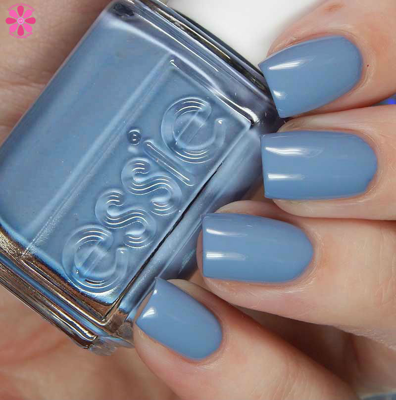 dressed to the 90s essie Get your nails Dressed to the Nineties